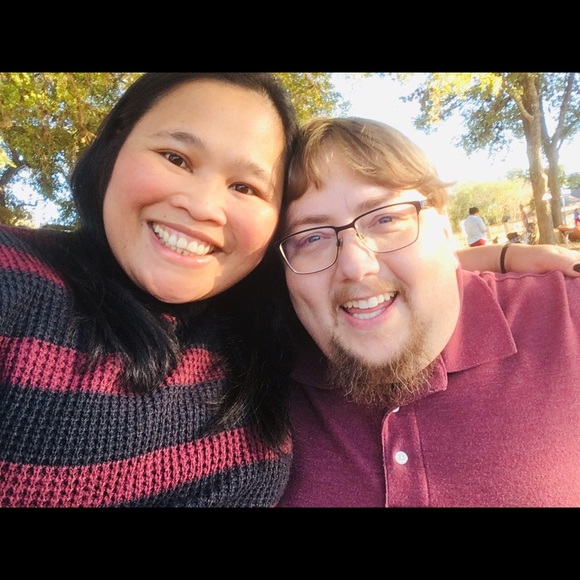 Meet your Posher, Rena - Picture 1 of 1